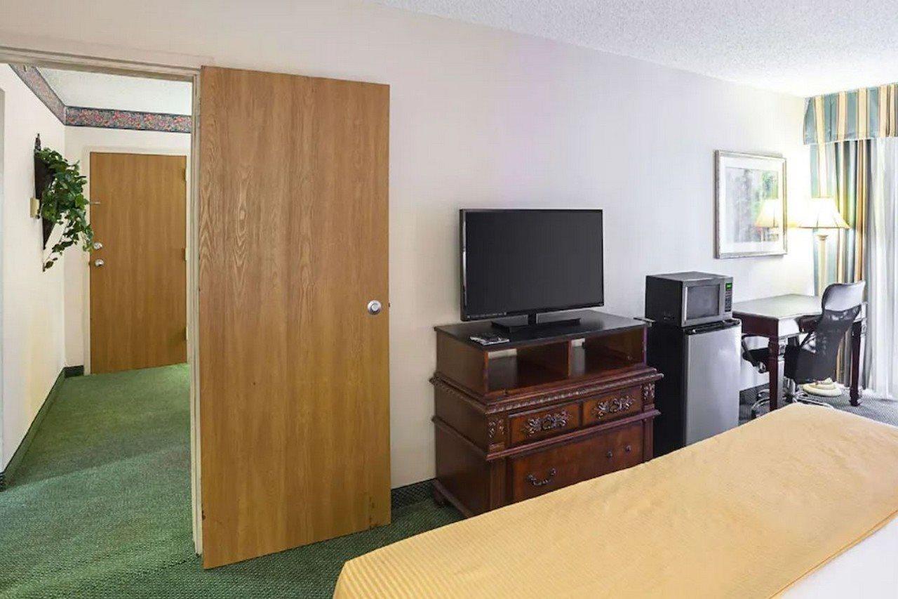 Magnuson Grand Desoto Hotel Eksteriør billede